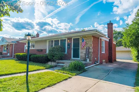 30524 Rush St, Garden City, MI 48135
