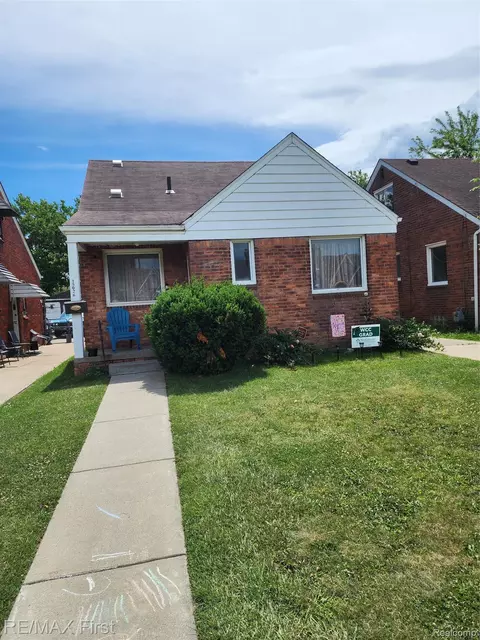 15026 Eastburn St, Detroit, MI 48205