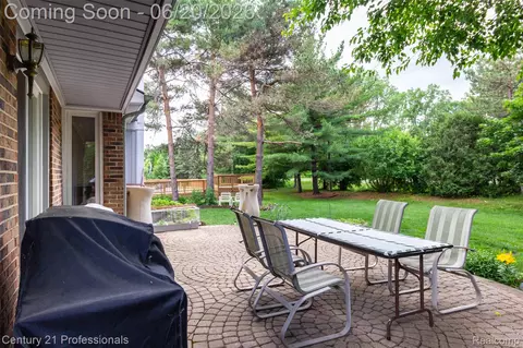 Other - 6241 Smithfield Dr, Troy, MI 48085 photo 17 of 17
