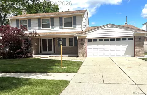 26366 Cecile St, Dearborn Heights, MI 48127