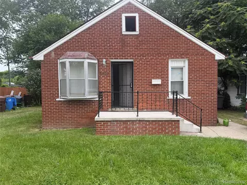 3322 Isabelle St, Inkster, MI 48141