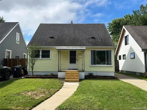 2022 E Lincoln Ave, Royal Oak, MI 48067
