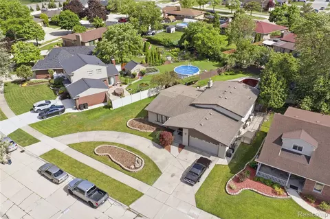 View/Area - 14137 Cranbrook St, Riverview, MI 48193 photo 7 of 7