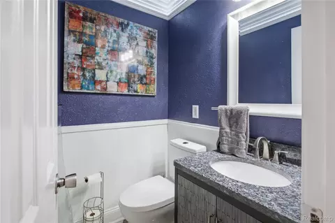 Bath - 14137 Cranbrook St, Riverview, MI 48193 photo 1 of 4