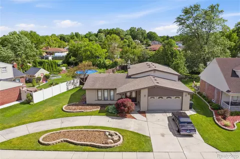 View/Area - 14137 Cranbrook St, Riverview, MI 48193 photo 6 of 7