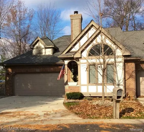 844 N Beech Daly Rd, Dearborn Heights, MI 48127