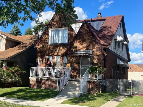 6406 Mead St, Dearborn, MI 48126