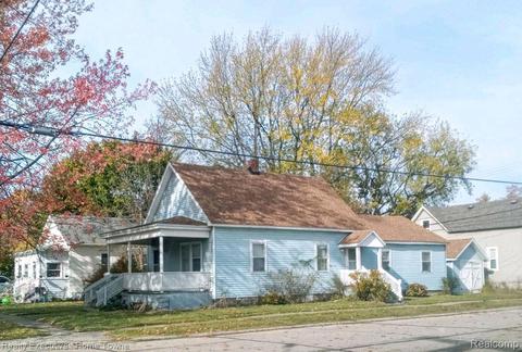 1101 Ward St, Port Huron, MI 48060