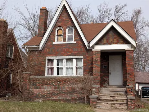 12293 Kilbourne St, Detroit, MI 48213