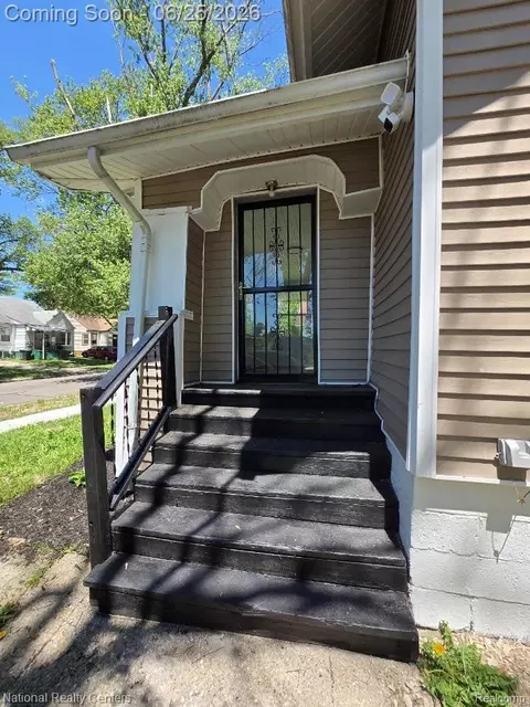 18910 Wormer St, Detroit, MI 48219