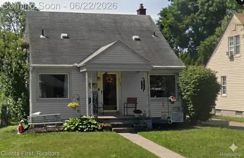 24631 Carlysle St, Dearborn, MI 48124
