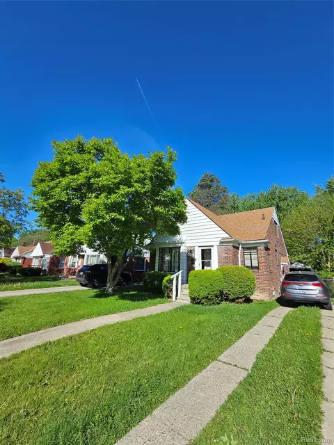 11441 Balfour Rd, Detroit, MI 48224