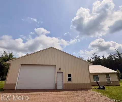 5749 Schultz Rd, Tuscarora, MI 49749