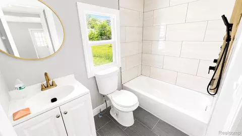 Bath - 7236 Studebaker Ave, Warren, MI 48091 photo 1 of 2