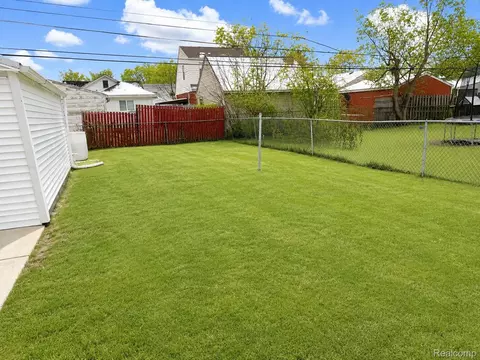 Exterior - 7236 Studebaker Ave, Warren, MI 48091 photo 5 of 5