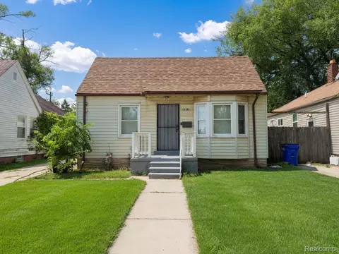 2241 Fullerton St, Detroit, MI 48238
