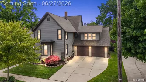 415 Yerkes St, Northville, MI 48167