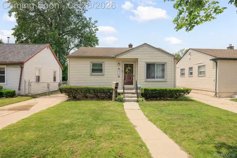 5735 N Silvery Ln, Dearborn Heights, MI 48127