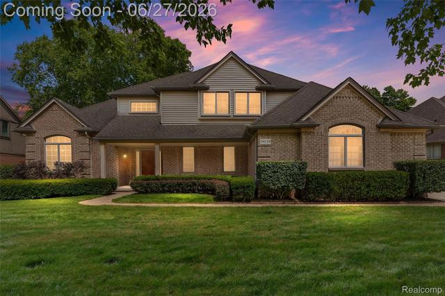 54138 Acadia Dr, Macomb, MI 48042