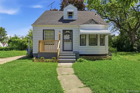 17524 Heyden St, Detroit, MI 48219