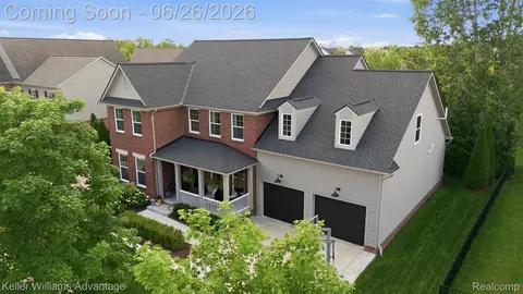 51121 Gold Ridge Ln, Canton, MI 48188