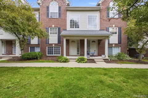 3146 Promenade Cir, Ann Arbor, MI 48108