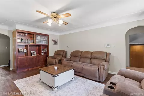 3290 Drexel Ave, Flint, MI 48506 photo 14