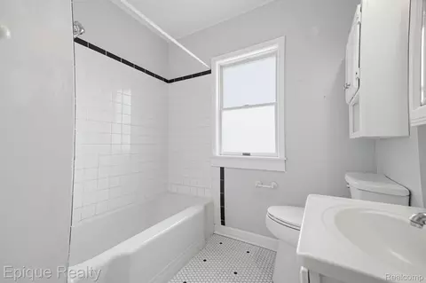 2015 Gold Ave, Flint, MI 48503 photo 20