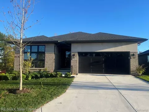 7825 Trailside Ct, West Bloomfield, MI 48323 photo 1