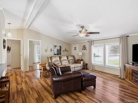 Living - 2545 Lakeshore Rd, Applegate, MI 48401 photo 4 of 5