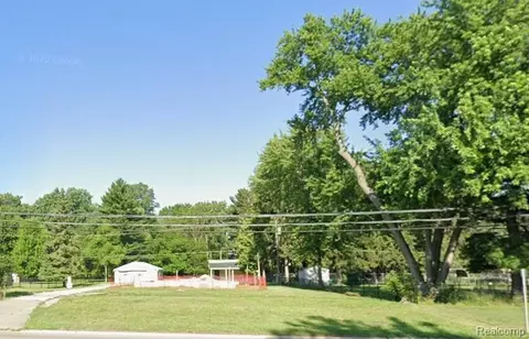 16005 Merriman Rd, Livonia, MI 48154