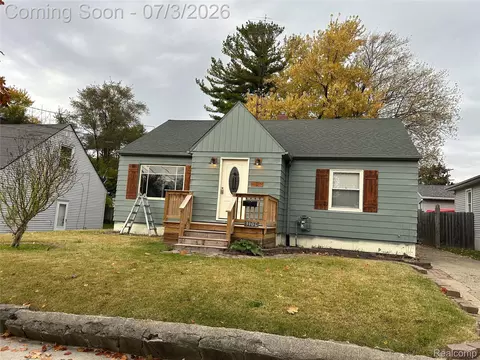 3106 Yale St, Flint, MI 48503
