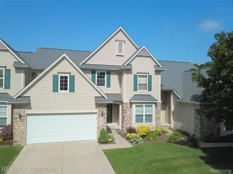 1661 Sanctuary Cir, Oceola, MI 48855