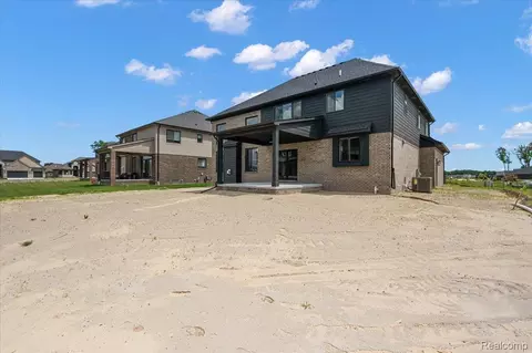 Exterior - 24463 Tribute Dr, Macomb, MI 48042 photo 7 of 7
