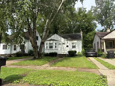 19905 Salem St, Detroit, MI 48219