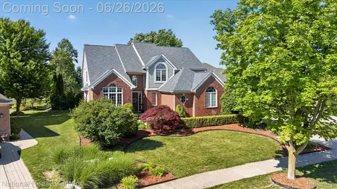 12257 Chandler Dr, Plymouth, MI 48170