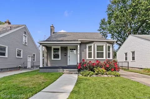 1516 Hoffman Ave, Royal Oak, MI 48067