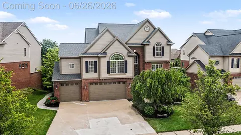 49847 Parkside Dr, Northville, MI 48168