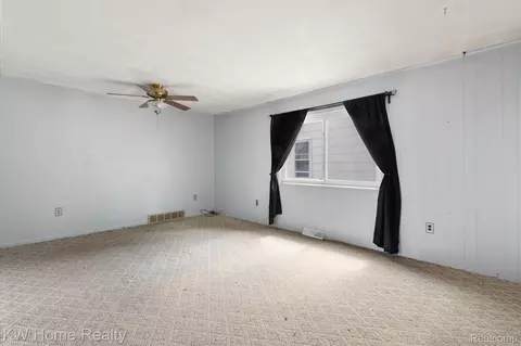 Living - 3616 Williams St, Dearborn, MI 48124 photo 5 of 6
