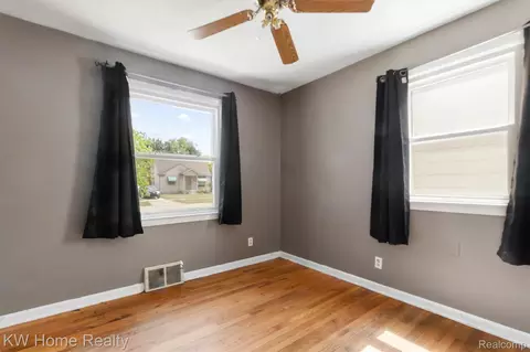 Bedroom - 3616 Williams St, Dearborn, MI 48124 photo 2 of 2