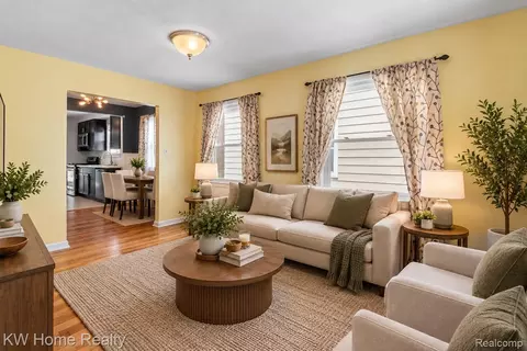 Living - 3616 Williams St, Dearborn, MI 48124 photo 1 of 6