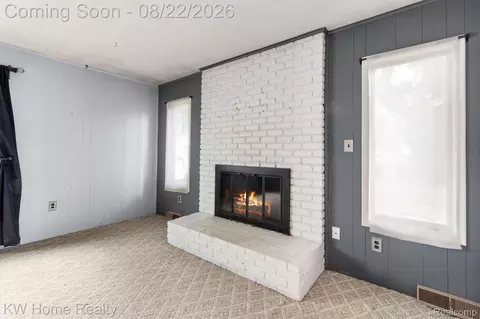 Living - 3616 Williams St, Dearborn, MI 48124 photo 2 of 4