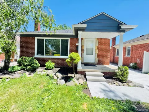 7751 Cortland Ave, Allen Park, MI 48101