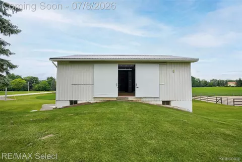 11025 Davison Rd, Davison, MI 48423 photo 14
