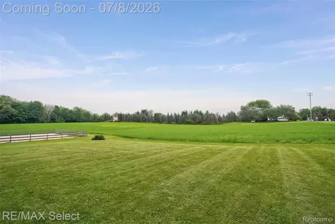 11025 Davison Rd, Davison, MI 48423 photo 17
