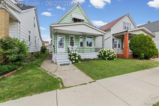 3899 Trowbridge St, Hamtramck, MI 48212
