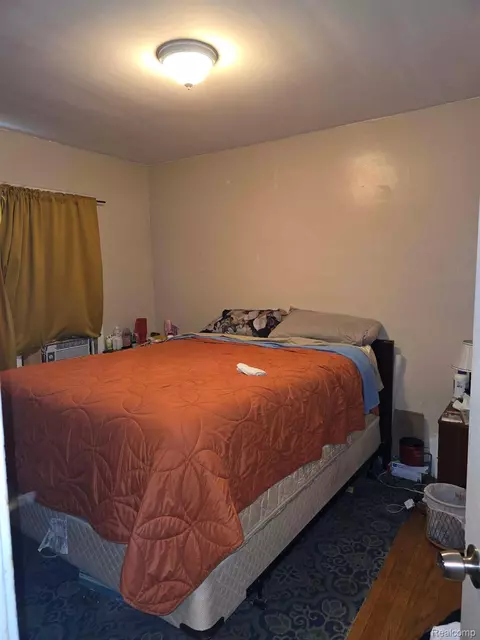 Bedroom - 802 Marquette St, Flint, MI 48504 photo 4 of 4