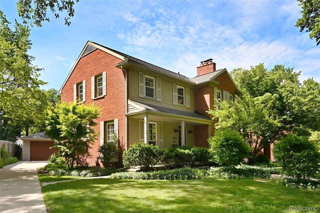 286 Abbey St, Birmingham, MI 48009