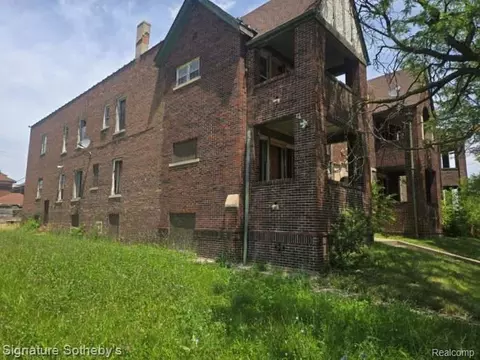 3760 W Chicago, Detroit, MI 48206