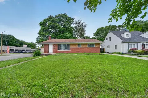 13905 Longacre St, Detroit, MI 48227